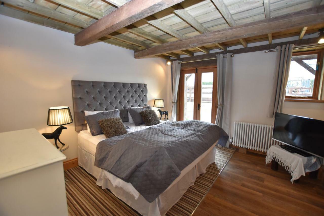 Oak Tree Stables Cottage Birmingham Eksteriør billede